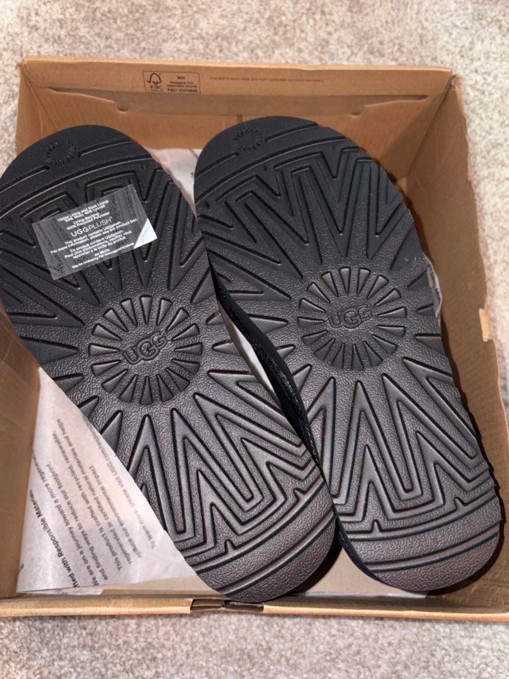 Ugg Classic Ultra Mini Platform Black New In Box Size 7 - Picture 8 of 10